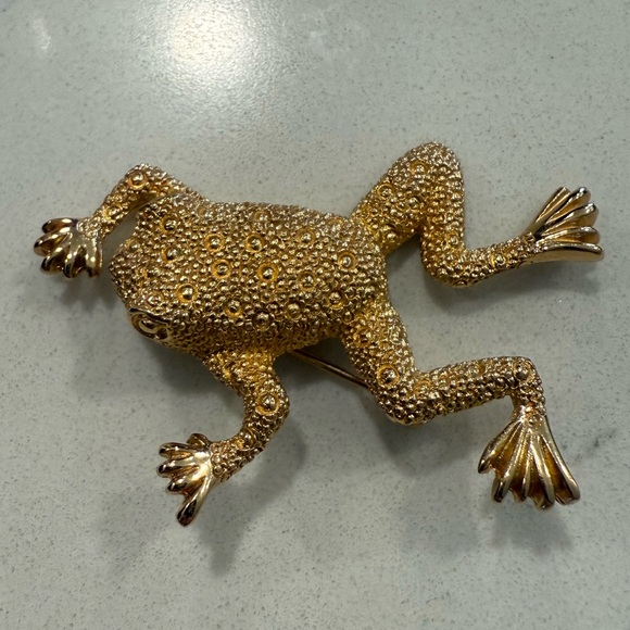 Dior Jewelry - Dior Gold Textured Frog Brooch